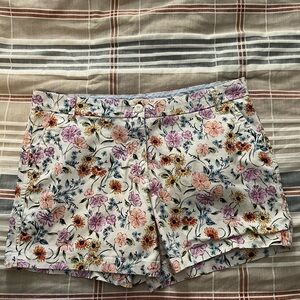 Crown & Ivy Shorts Womens Size 14 Caroline Floral Print